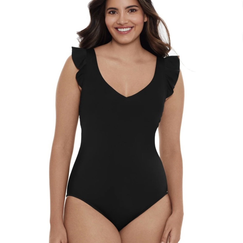 Time and Tru Women's Solid Ruffle Sleeve One Piece Swimsuit - XL
